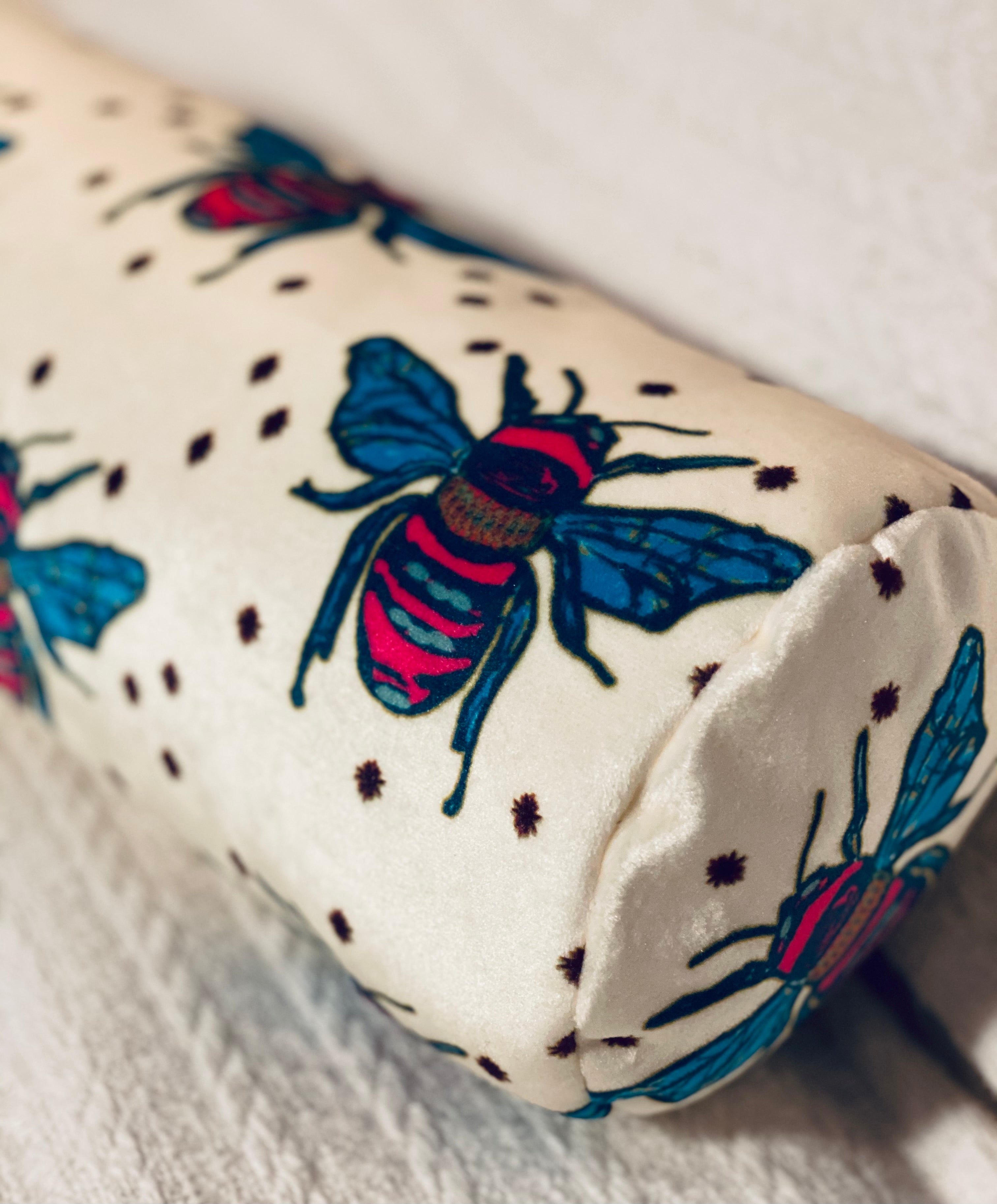 BOUGIE BEE ~ TRAVEL POUCH